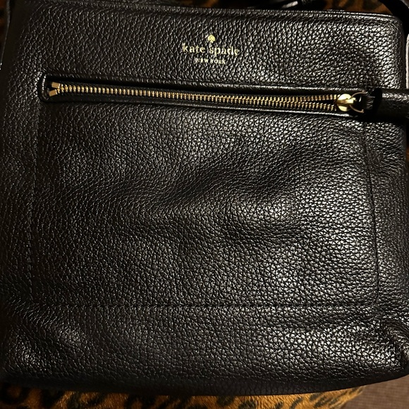 Let spade cross body with wallet and bag in great used condition - Picture 2 of 2